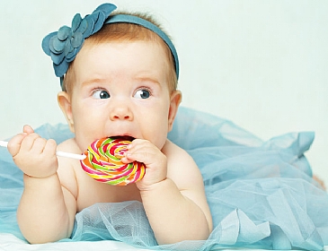 מתחילים טעימות? גלו את המזונות המזיקים ביותר לתינוקות