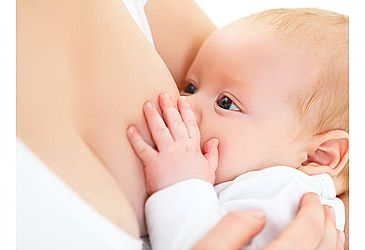 חמישה טיפים שמקלים על החיים של נשים מיניקות