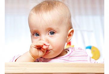 נזלת ירוקה אצל תינוקות נזלת ירוקה אצל תינוקות