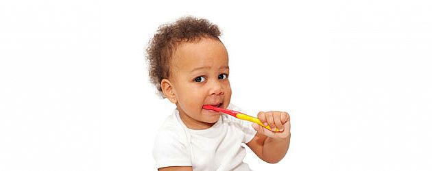 כל המיתוסים על צמיחת שיניים אצל תינוקות כל המיתוסים על צמיחת שיניים אצל תינוקות