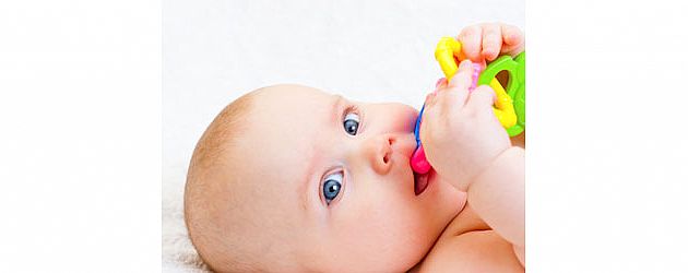 התפתחות תינוקות: אין גיל צעיר מדי למשחק התפתחות תינוקות: אין גיל צעיר מדי למשחק