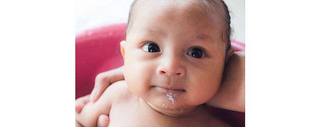 למה תינוקות פולטים?