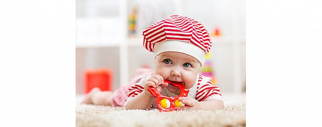 המדריך המלא לקראת השן הראשונה של התינוק המדריך המלא לקראת השן הראשונה של התינוק